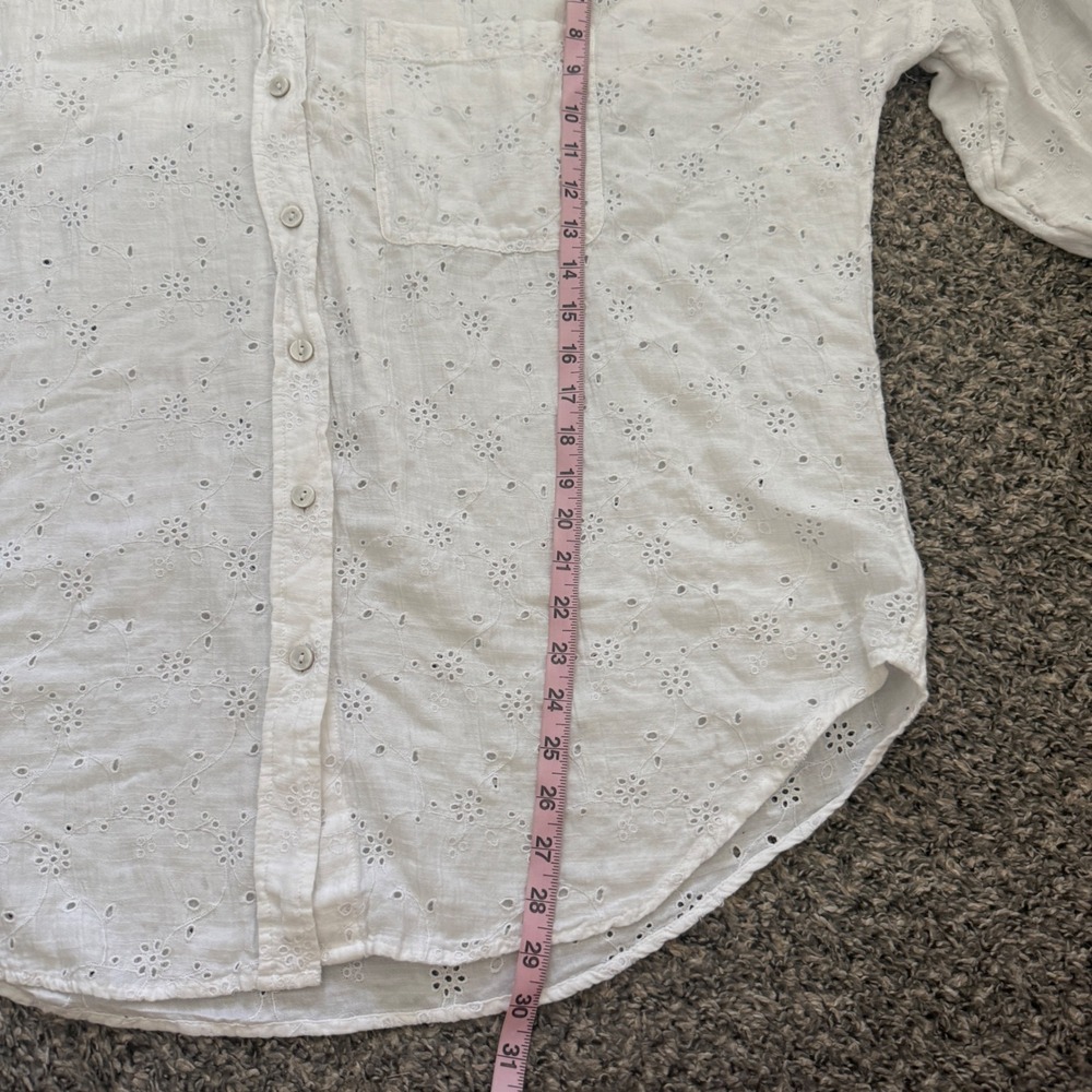 American Eagle White Eyelet Oversized Button Down Shirt M Coastal Boho Layering - Picture 4 of 6
